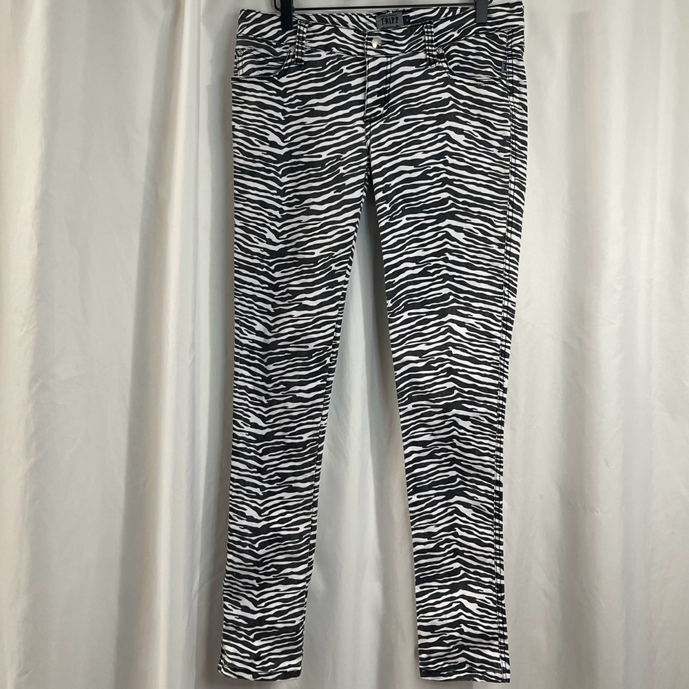 💥VTG Tripp NYC zebra jeans